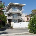 شقة Fronte Mare غْروتّامّاري